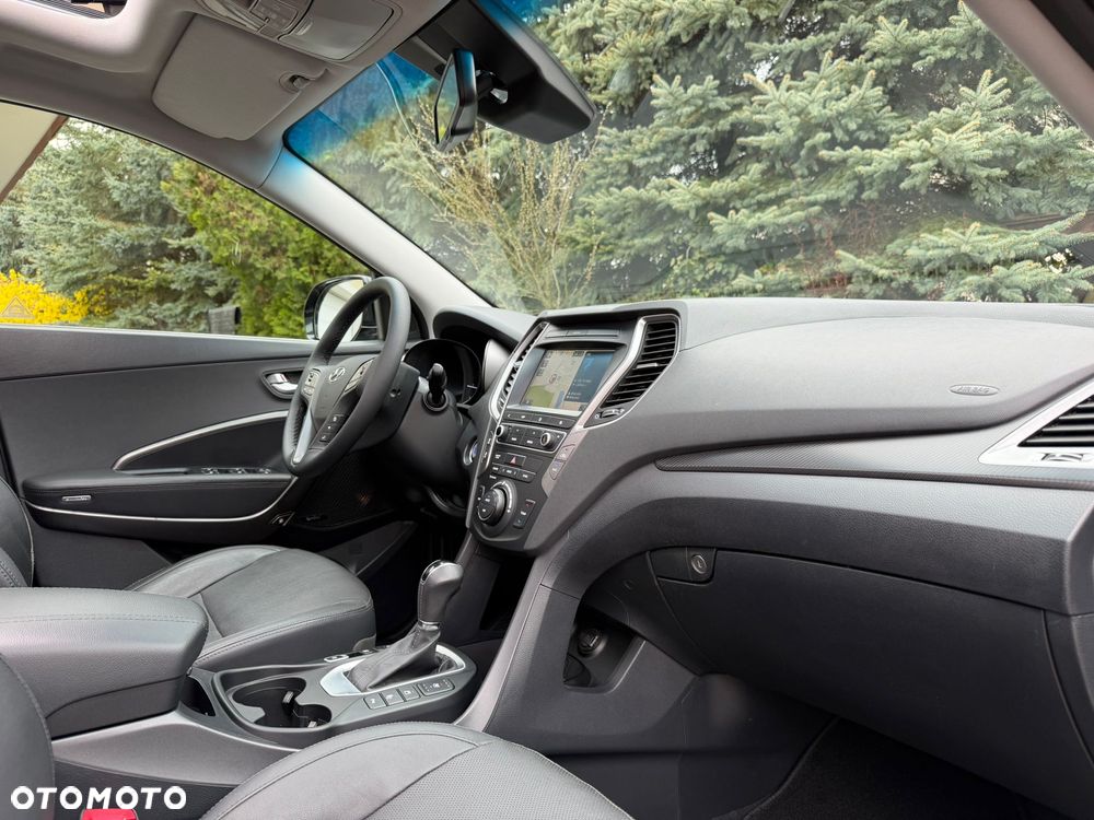 Hyundai Santa Fe Grand 2.2 CRDI 4WD Automatik Premium - 26