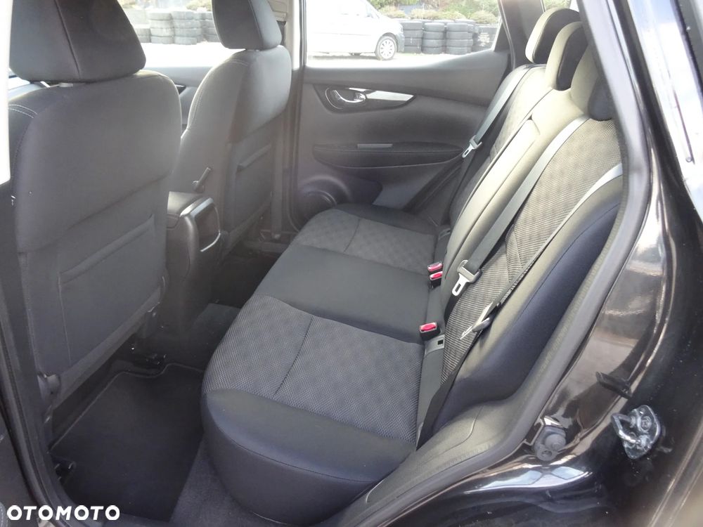 Nissan Qashqai 1.2 DIG-T N-Connecta Xtronic - 15
