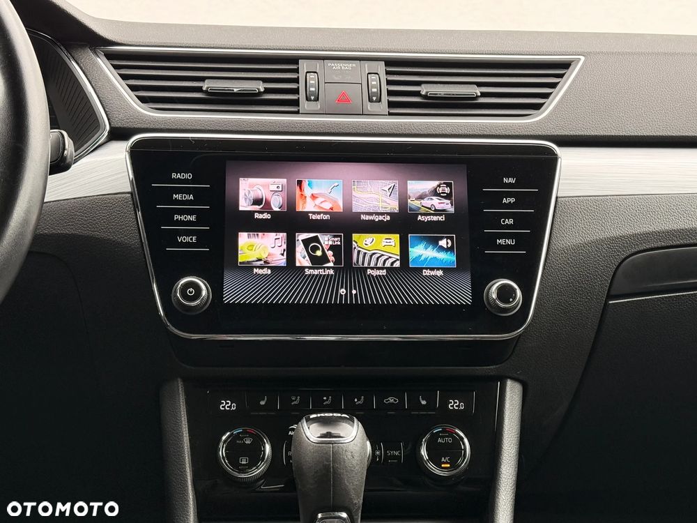 Skoda Superb 2.0 TDI SCR Ambition DSG - 32