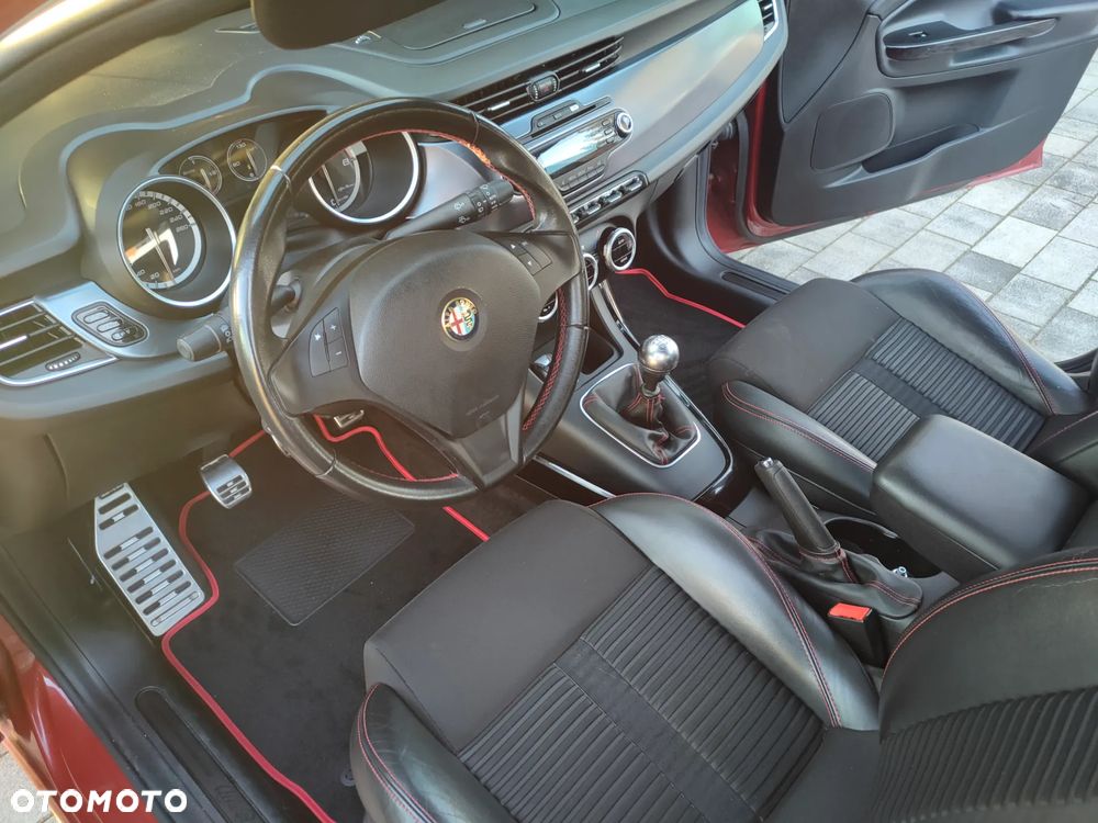 Alfa Romeo Giulietta - 9