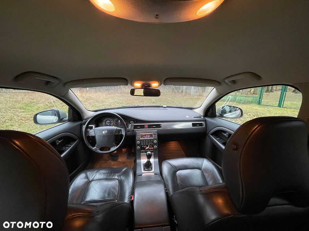 Volvo V70 2.0D Summum - 6