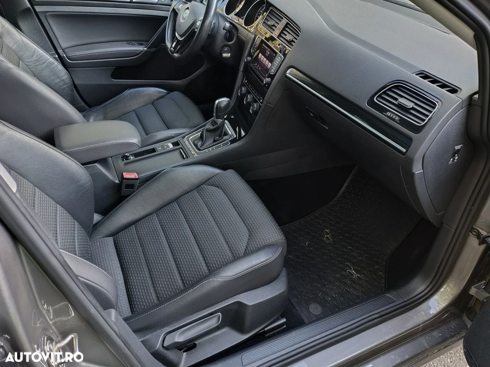 Volkswagen Golf 2.0 TDI (BlueMotion Technology) DSG Highline - 8