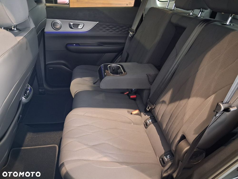 Chery Tiggo 8 1.6 T-GDI Prestige DCT - 16