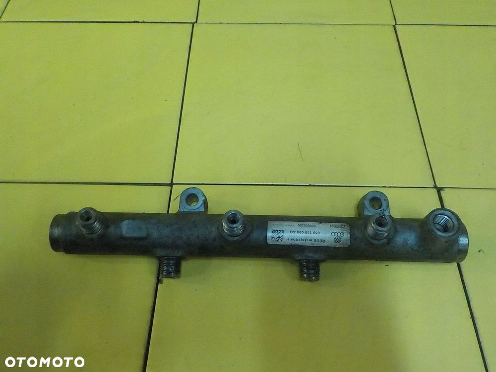 VW TOUAREG Q7 3.0 TDI 10r CAT CATA listwa wtryskowa 059130090AQ - 2