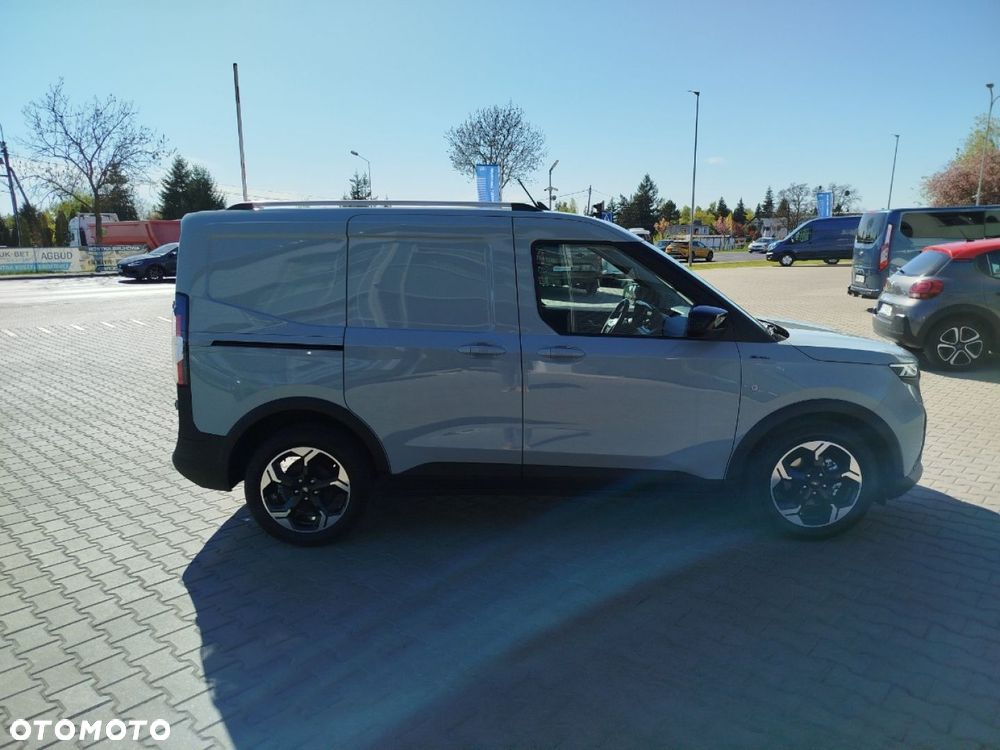Ford Courier VAN - 8