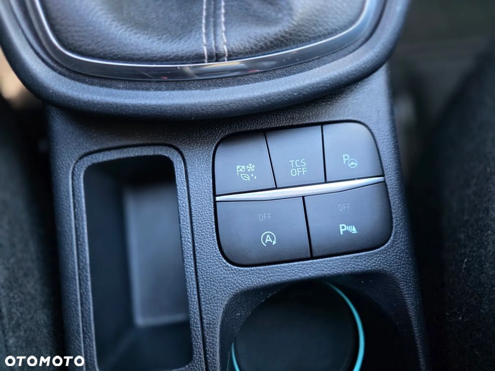 Ford Puma 1.0 EcoBoost mHEV Titanium Design - 23