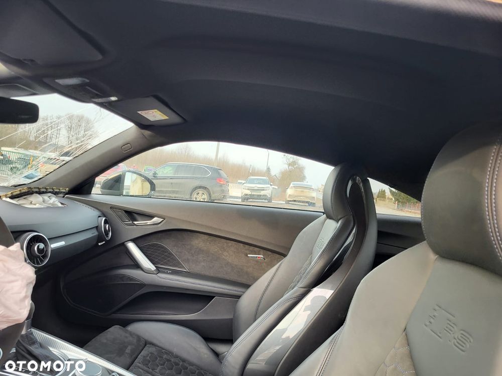 Audi TT RS Coupé quattro S tronic - 36