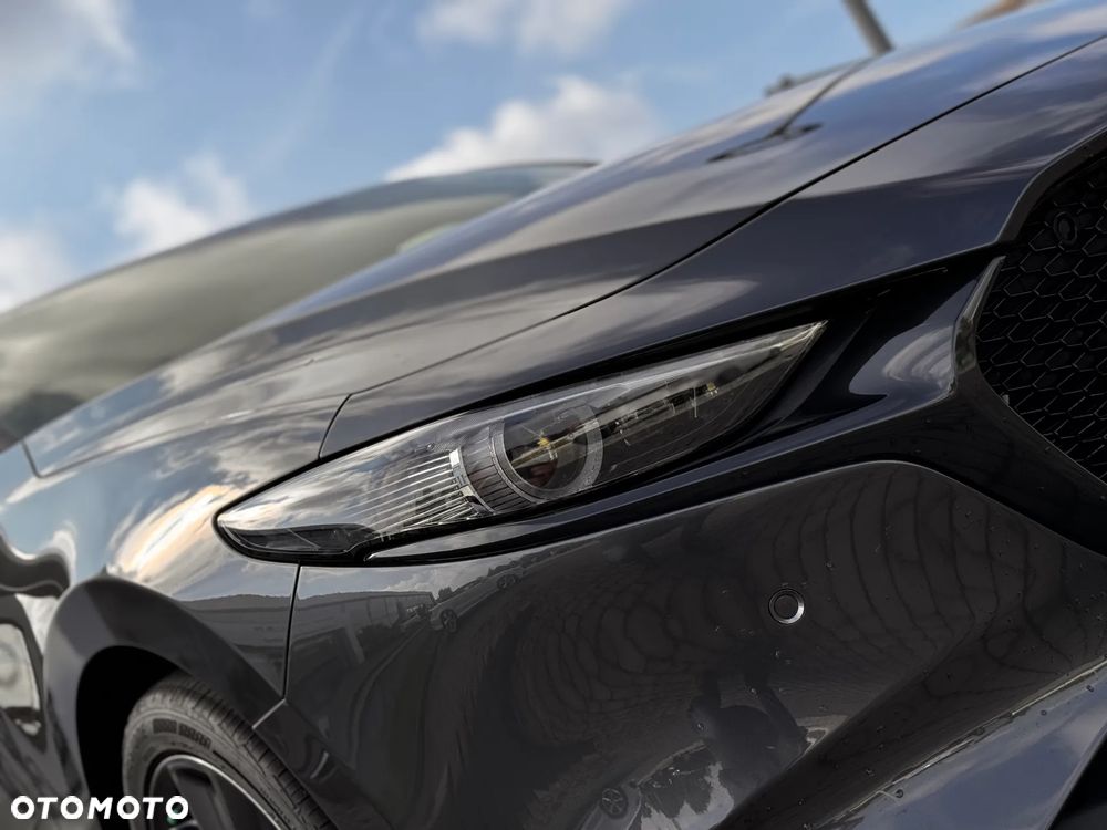 Mazda 3 - 4