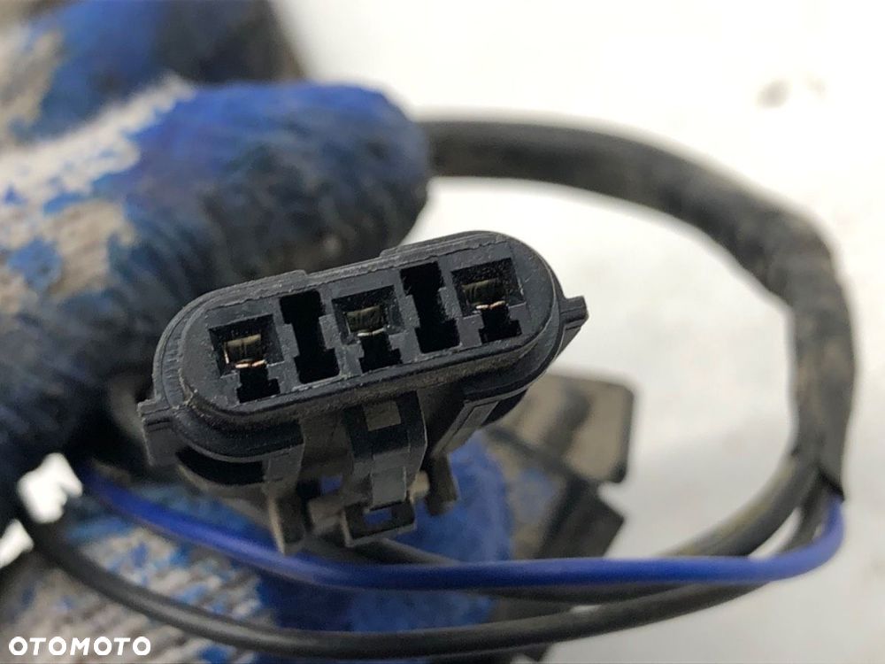 LAMPKI PODŚWIETLENIA TABLICY  HYUNDAI i20 III (BC3, BI3) 2020 - 2022 1.2 62 kW [84 KM] benzyna 2020 - 3