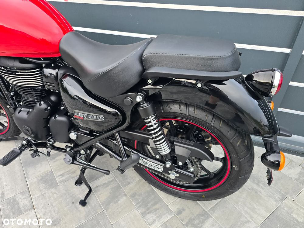 Royal Enfield Meteor - 14