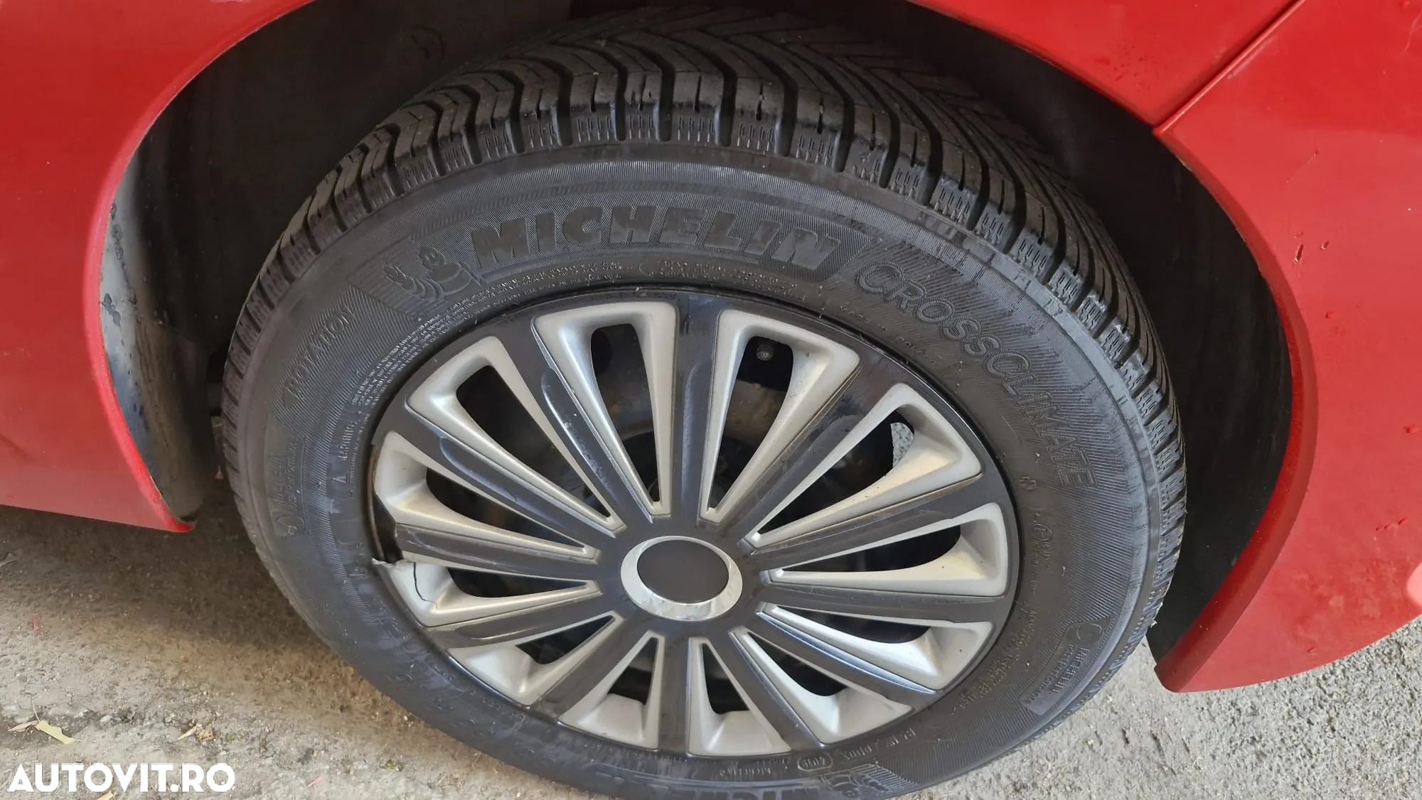 Peugeot 207 1.4HDI Trendy - 3