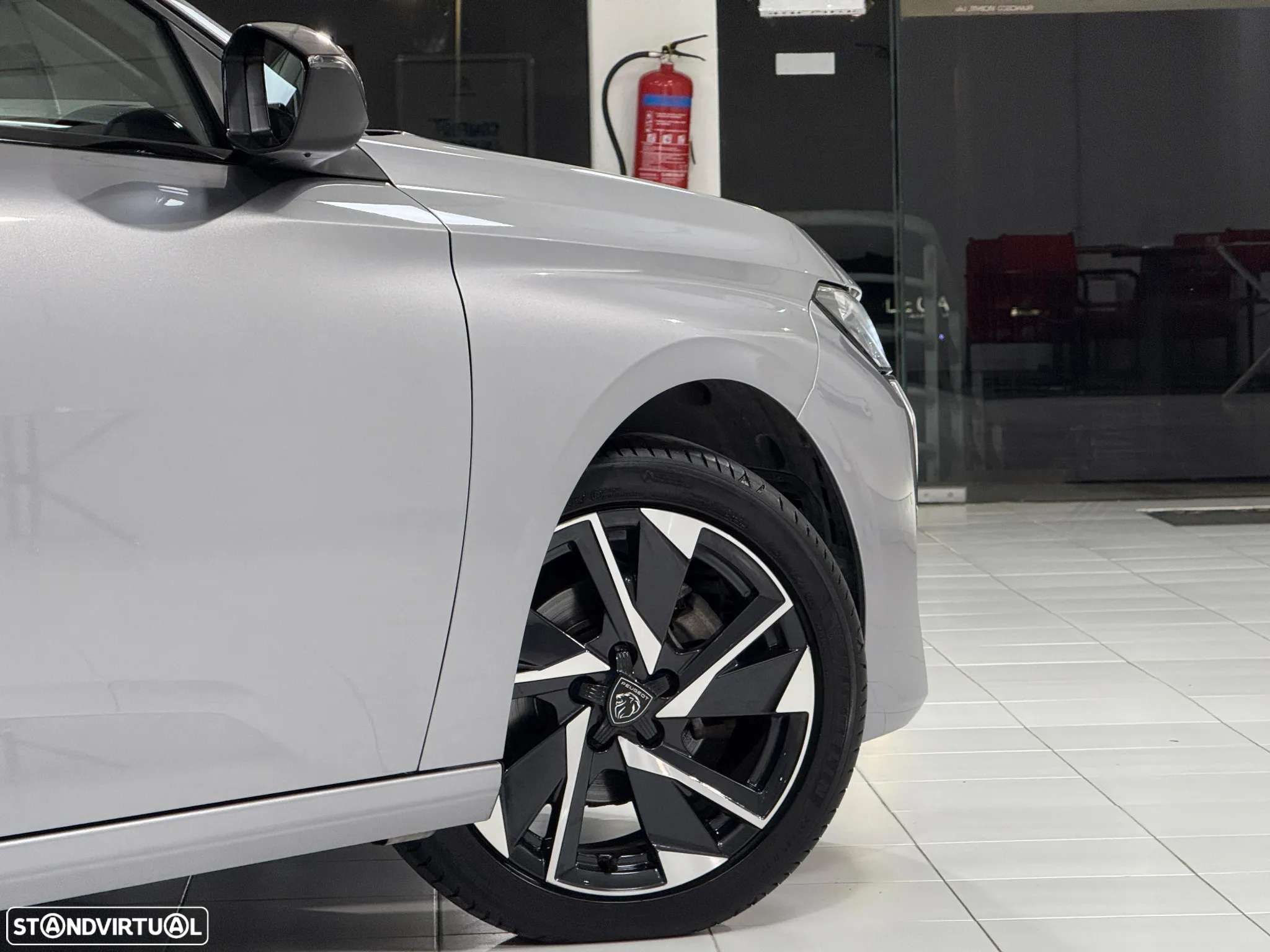 Peugeot 308 1.2 PureTech Allure - 22