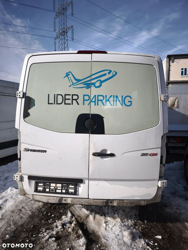 Drzwi z szybą tył tylne lewe prawe Mercedes-Benz Sprinter w906 niskie L1 białe VW Crafter I 06-18r - 1