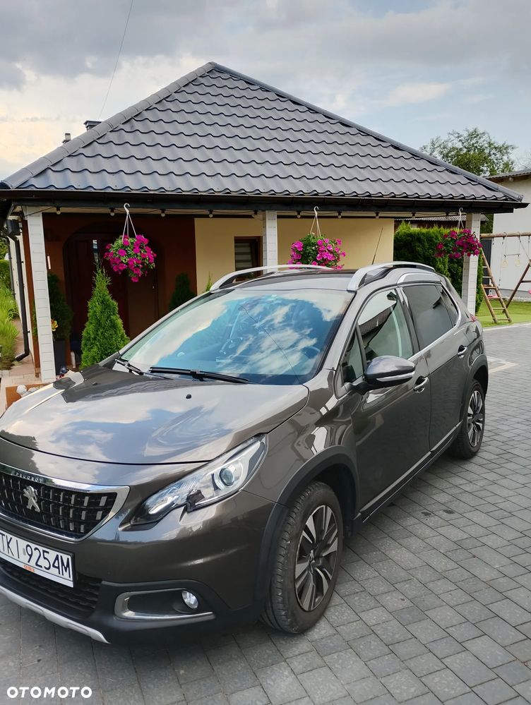 Peugeot 2008 - 9