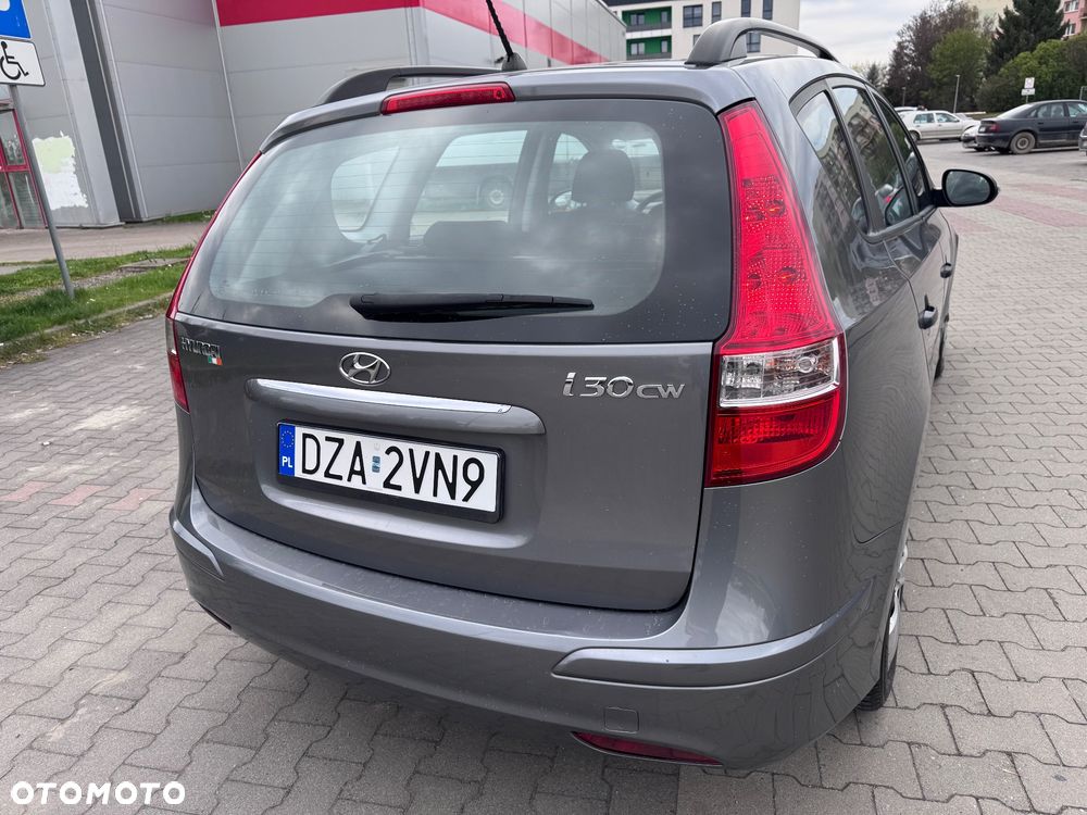 Hyundai i30 1.4 Comfort - 38