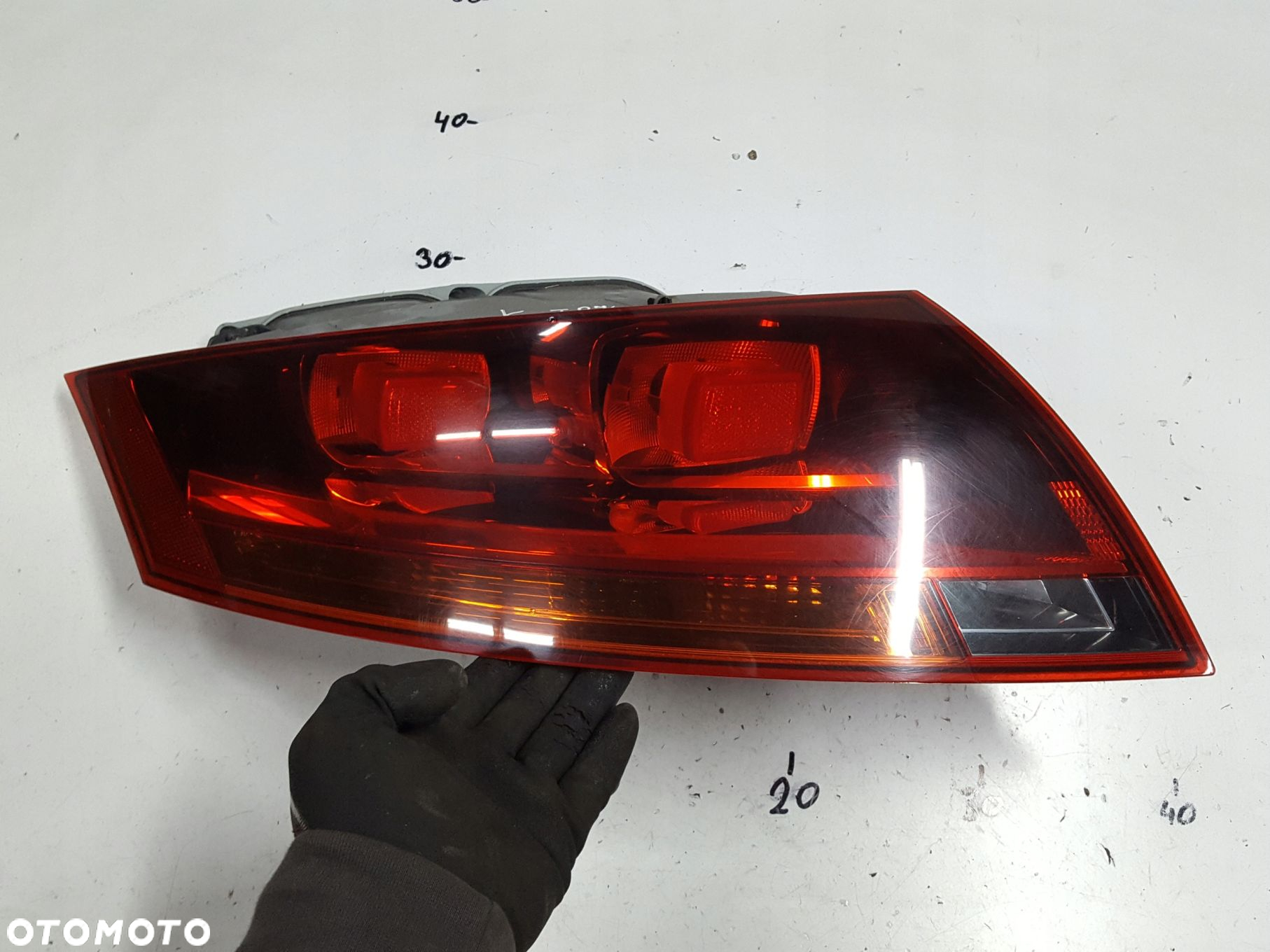 AUDI TT 8J LIFT 10-14r LAMPA LEWA TYŁ TYLNA 8J0945095C - 3