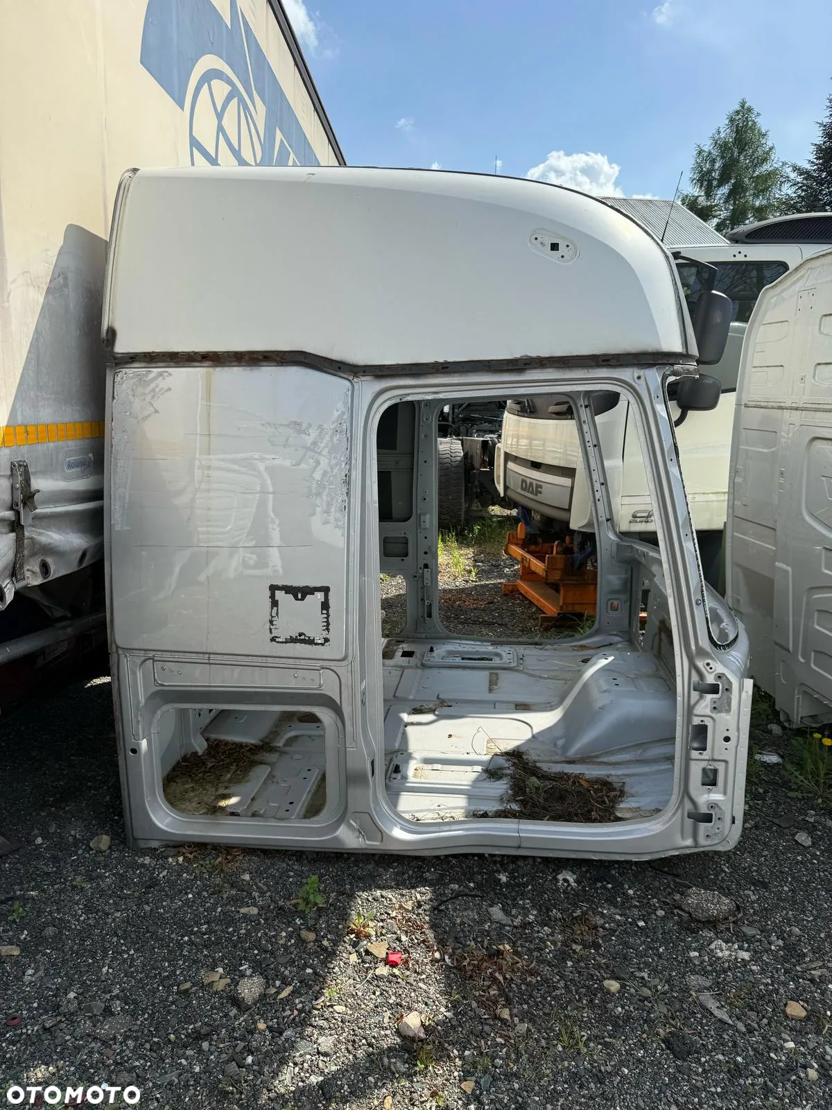 Kabina renault Gama T płaska podłoga - 2