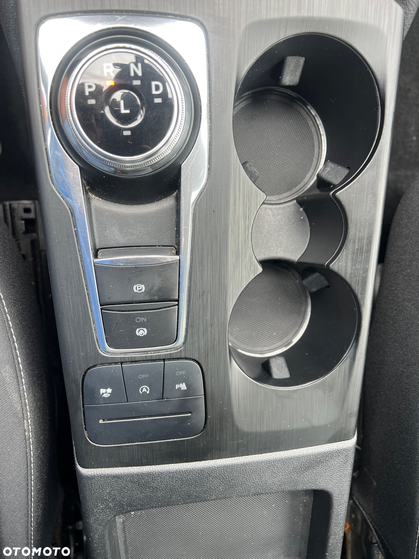 Ford Kuga 2.0 EcoBlue 4x4 TITANIUM - 35
