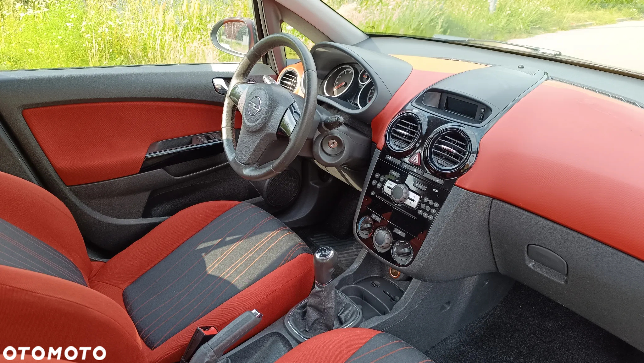 Opel Corsa 1.2 16V Color Edition - 11