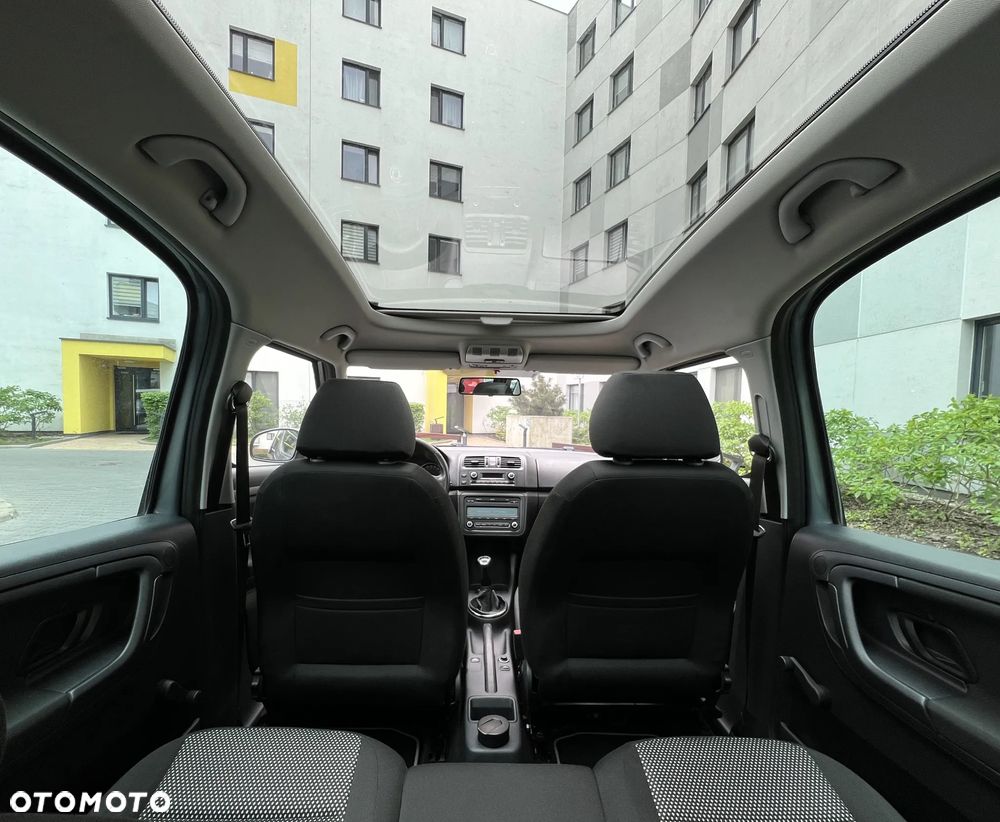 Skoda Roomster 1.4 16V Scout - 8