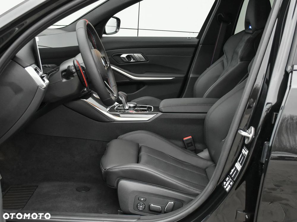 BMW M3 Competition xDrive sport - 16