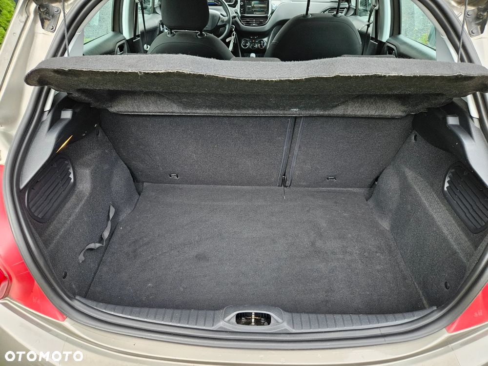 Peugeot 208 95 VTI Allure - 13