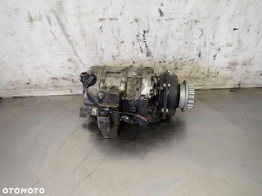 SPRĘŻARKA KLIMATYZACJI VOLKSWAGEN T5   447220-9030 - 1