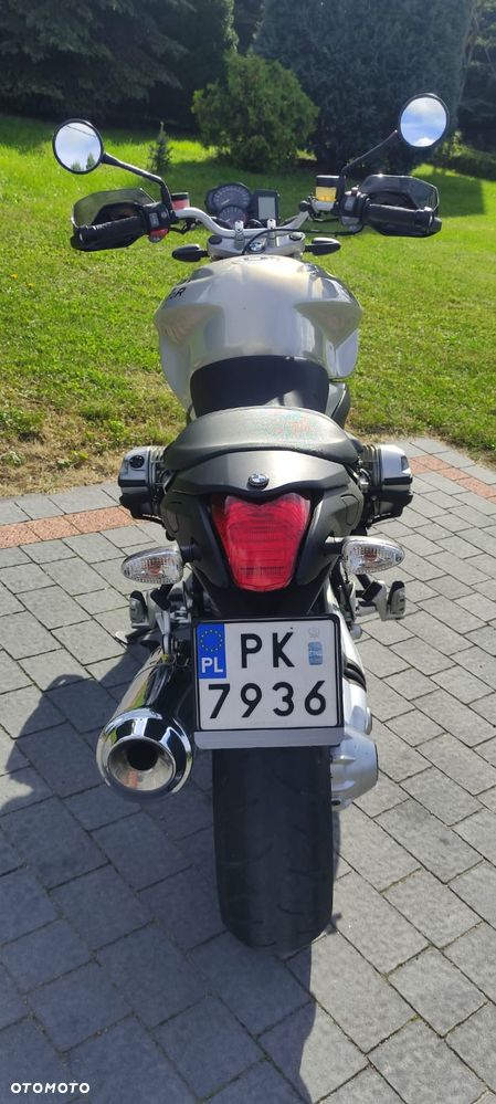 BMW R - 6