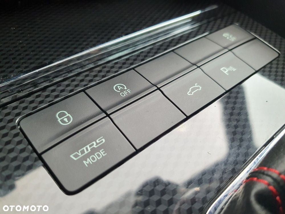 Skoda Octavia 2.0 TSI RS DSG - 16