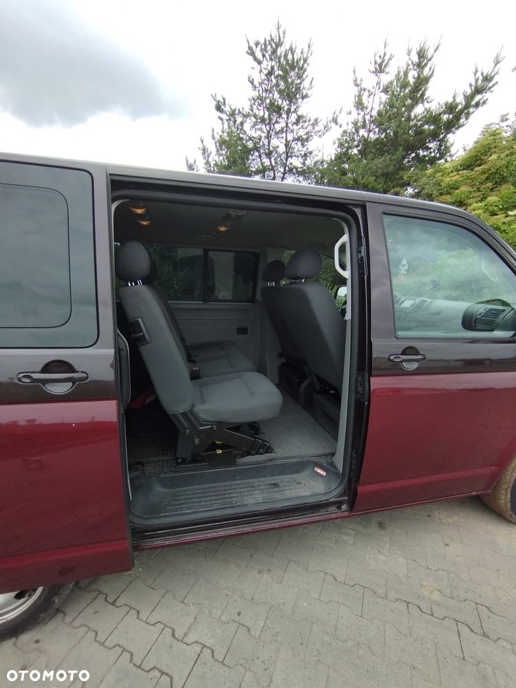 Volkswagen Caravelle - 3