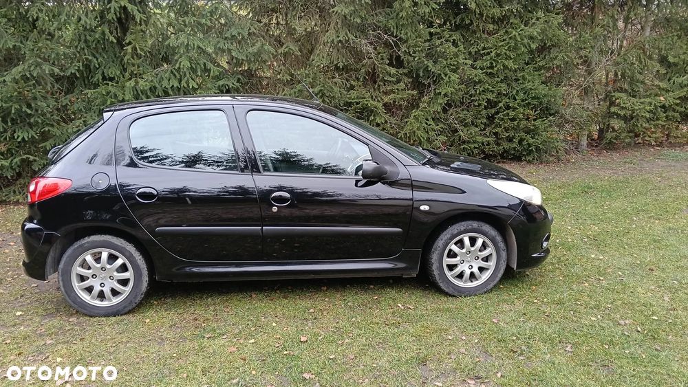 Peugeot 206 plus HDi eco 70 FAP - 11