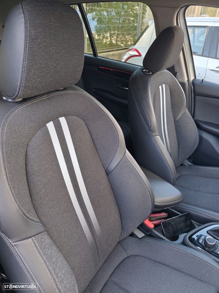 BMW 216 Gran Tourer - 30