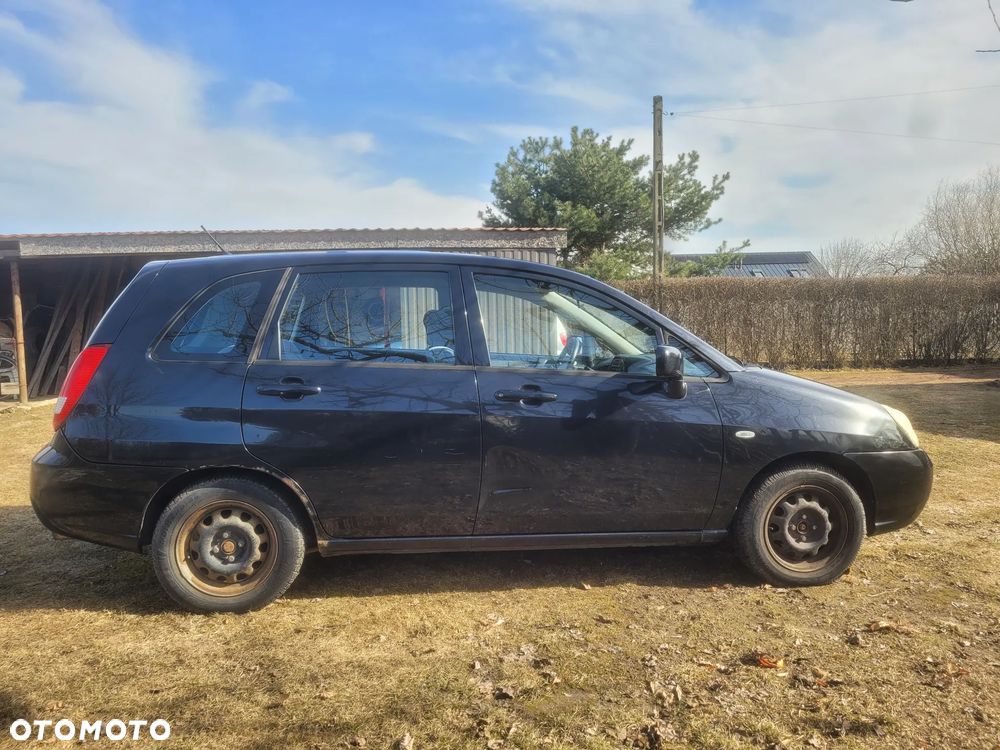 Suzuki Liana 1.6 - 5