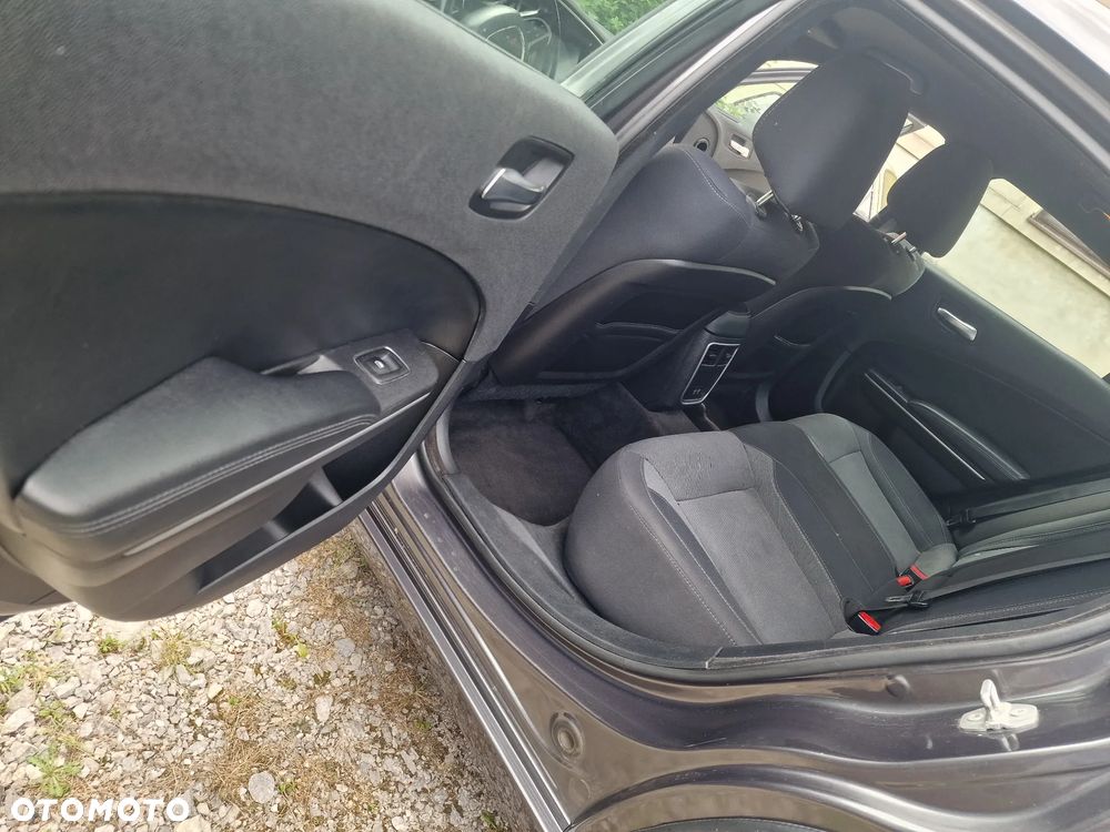 Dodge Charger 3.6 GT - 16