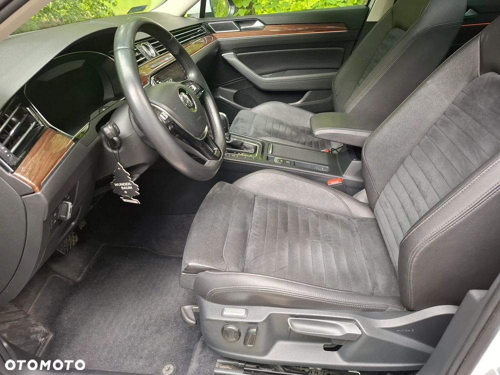 Volkswagen Passat 2.0 TDI SCR Highline DSG - 13