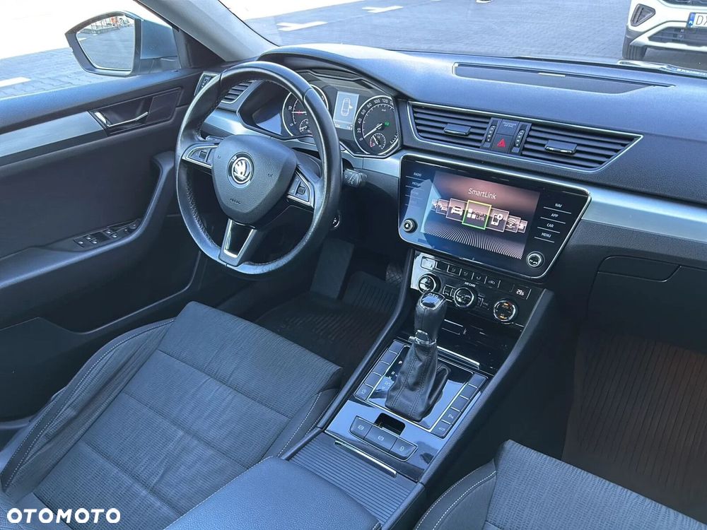 Skoda Superb 2.0 TDI Ambition DSG - 17