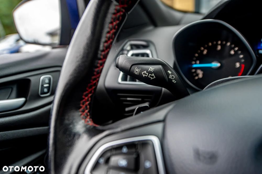 Ford Kuga 2.0 TDCi 4x4 ST-Line - 30