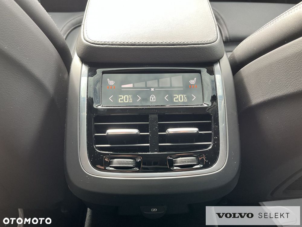 Volvo S90 - 31