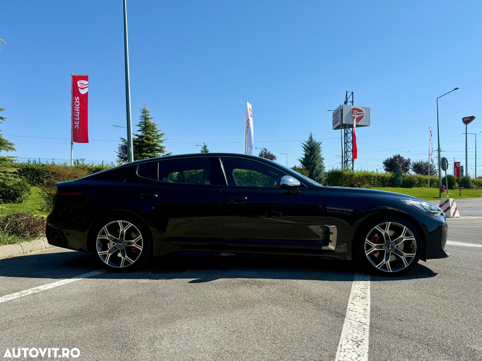 Kia Stinger 2.0 T-GDI GT Line - 16