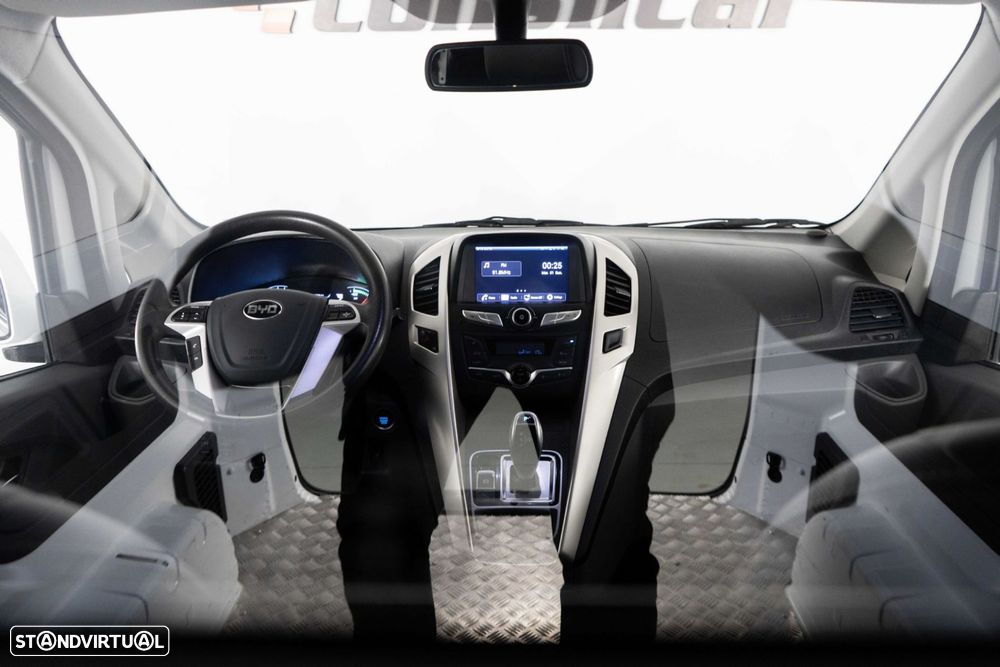 BYD ETP3 44 kWh Confort C/IVA Dedutivel - 17