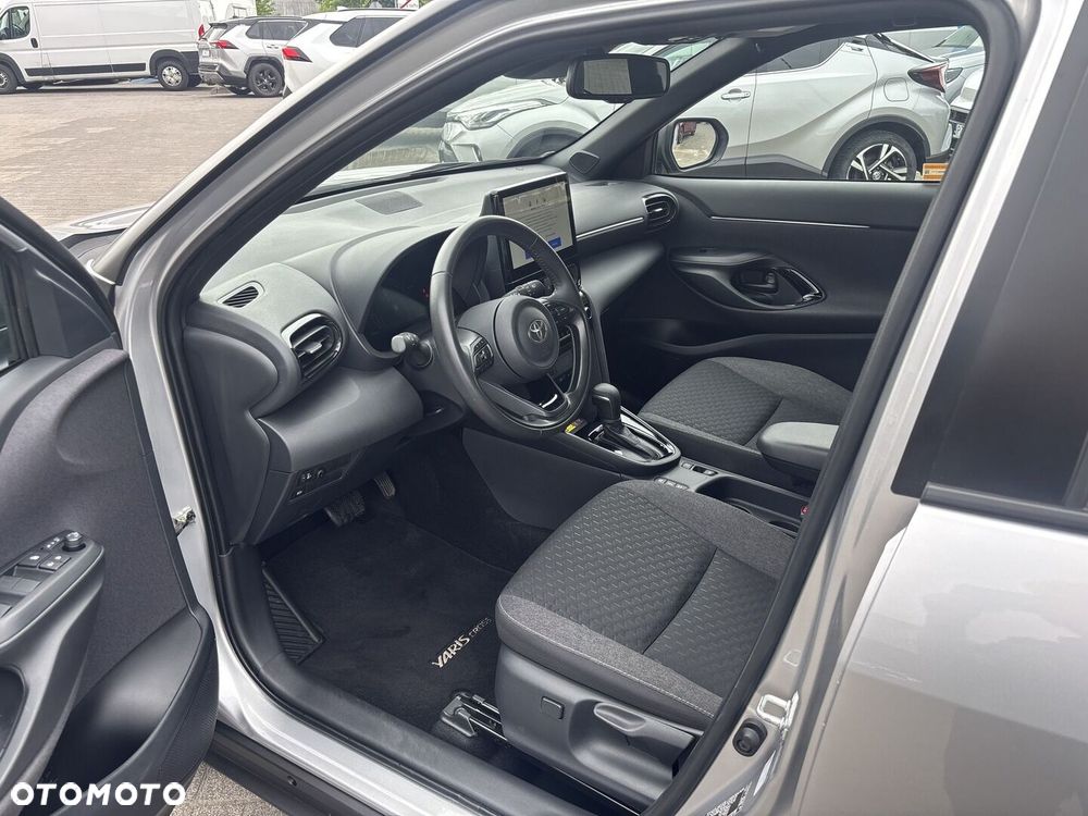 Toyota Yaris Cross Hybrid 1.5 Style - 18