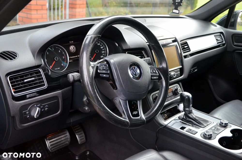 Volkswagen Touareg 2015 photo 5