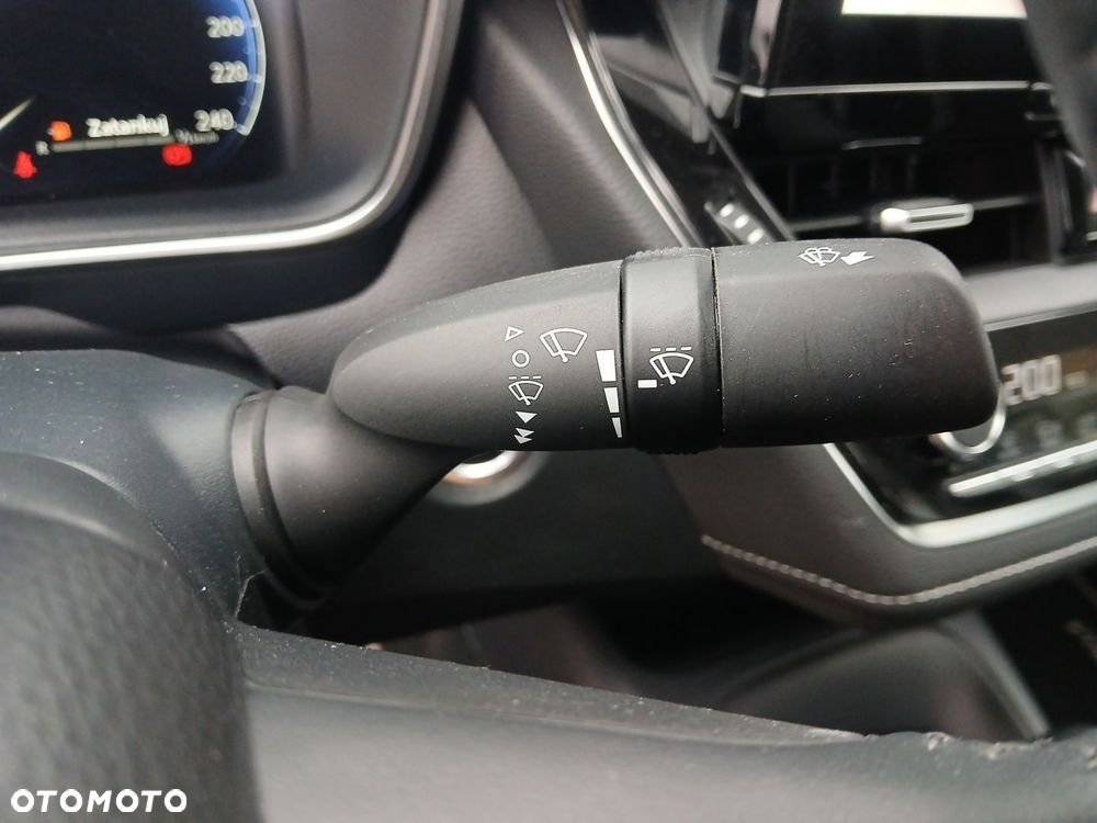 Toyota Corolla 1.8 Hybrid Comfort - 26