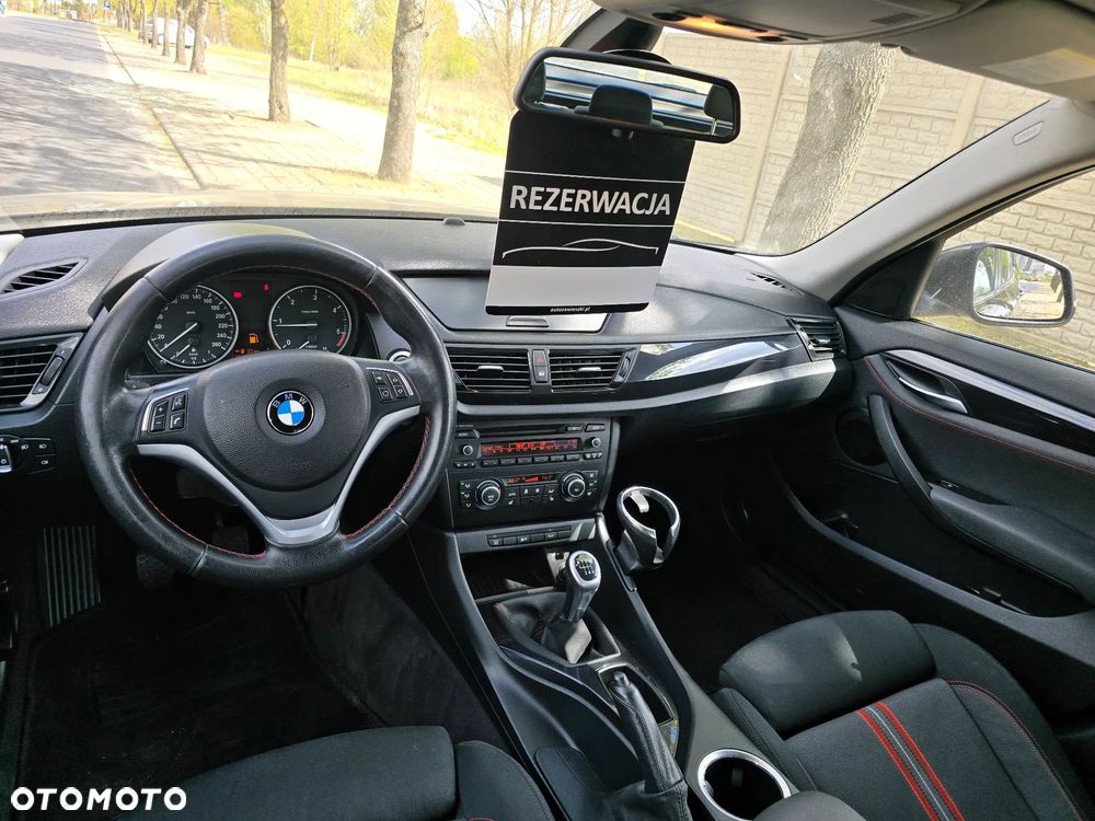 BMW X1 sDrive18d Sport Line - 13