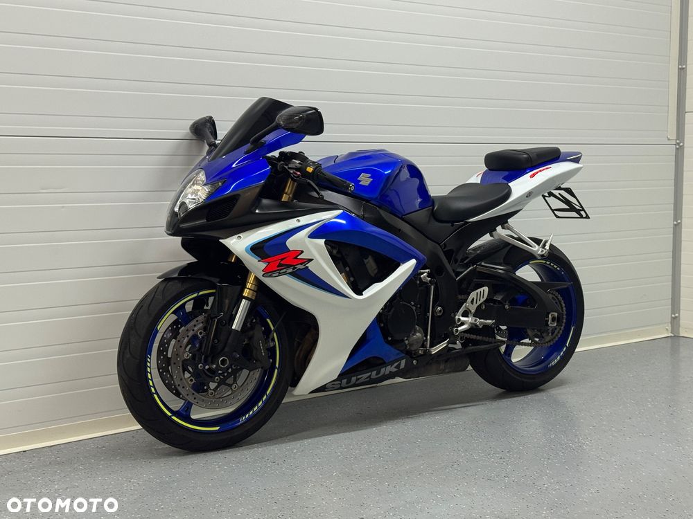 Suzuki GSX-R - 11