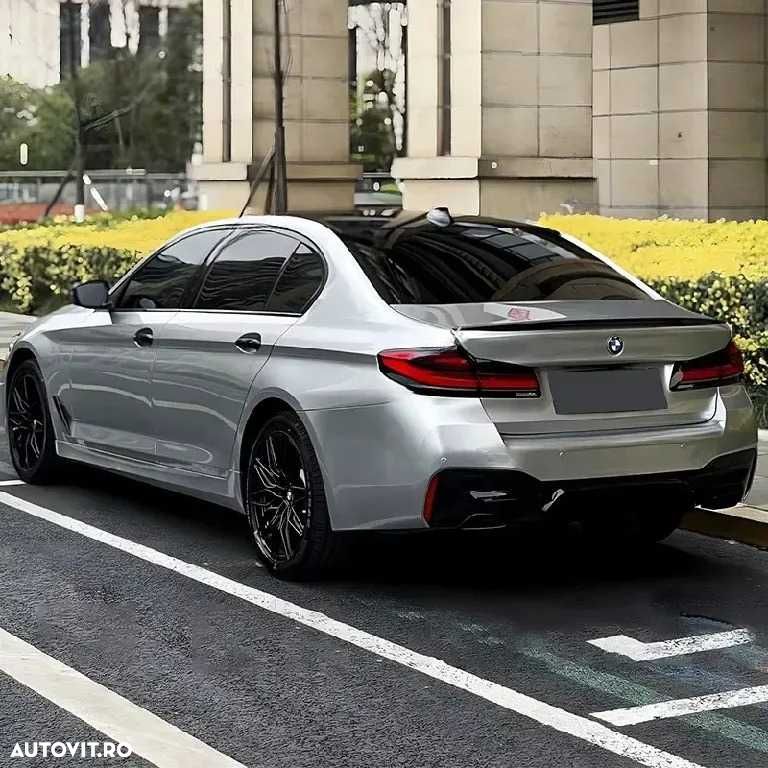 Eleron Codita Portbagaj BMW Seria 5 G30 Model Performance Negru Lucios - 3