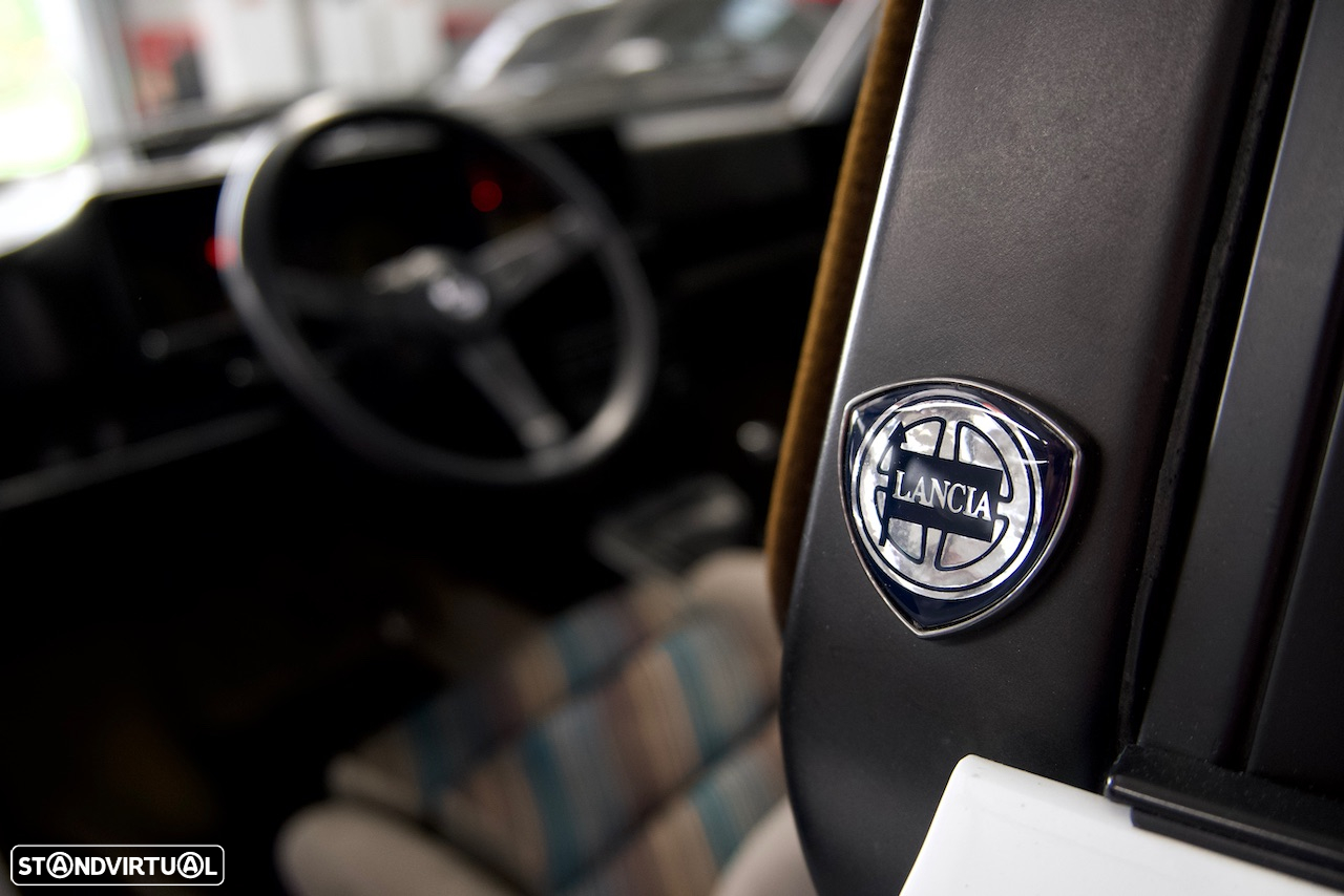 Lancia Delta 2.0 HF Integrale - 35