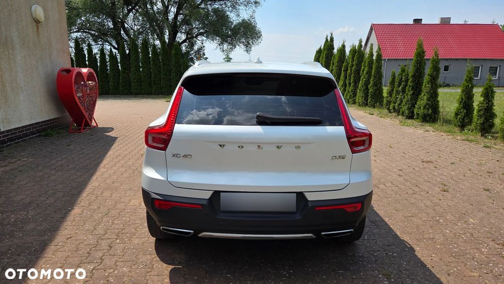Volvo XC 40 D3 SCR Inscription - 3