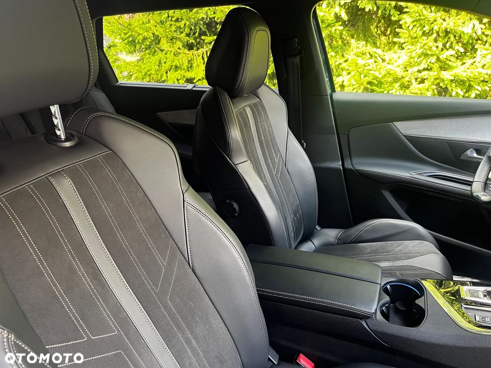 Peugeot 5008 1.2 PureTech GT S&S EAT8 - 6