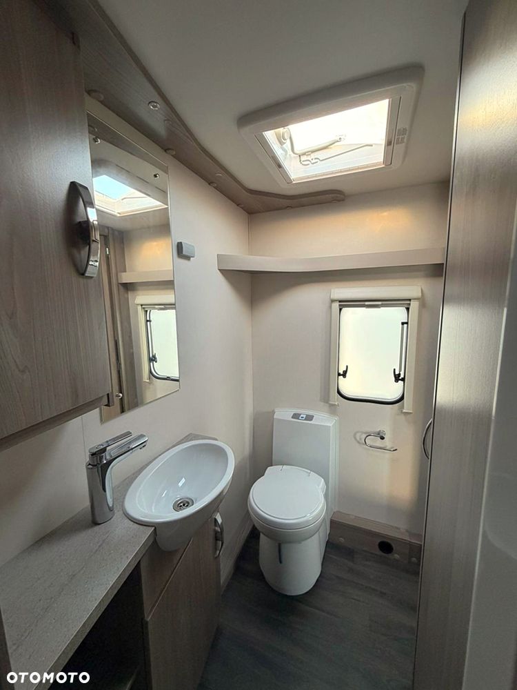 SWIFT SPRITE CRUZER 495 SR - 16